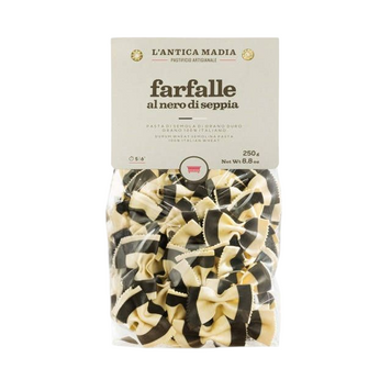 Макарони L'Antica Madia 250г Farfalle з чорнилом каракатиці 00-00008630 фото